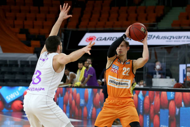 利物浦再一 利物浦再一