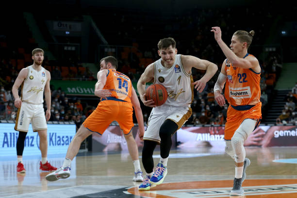 是赛场魅力 是赛场魅力