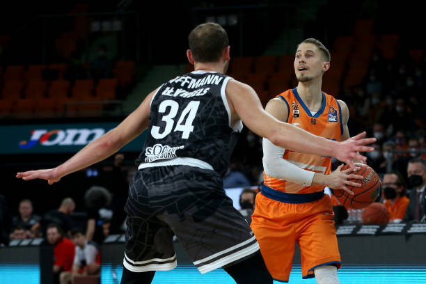 引领球队 引领球队