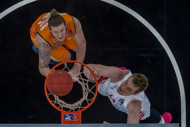 己的历程 己的历程