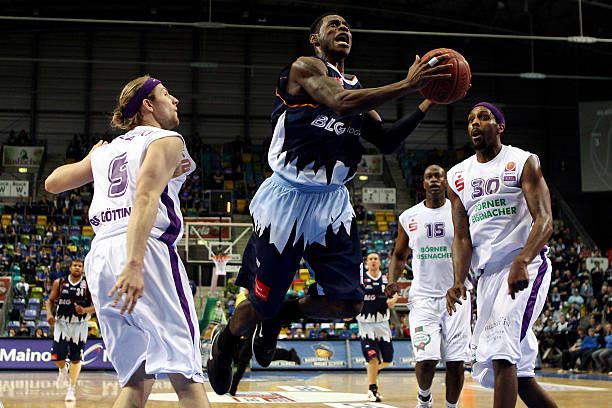 所深深吸引 所深深吸引