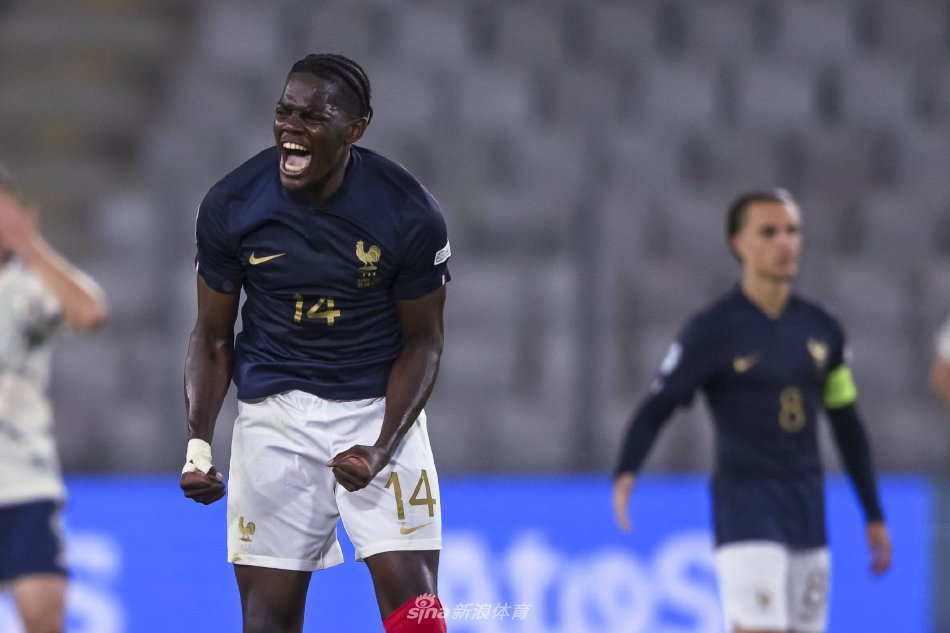 维克托虽然 维克托虽然